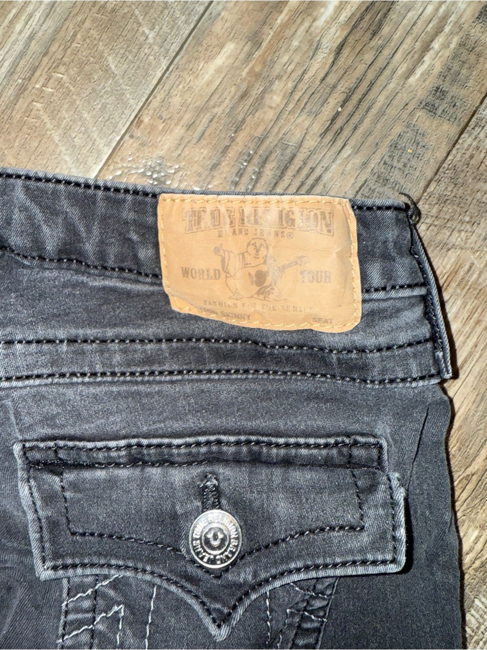 True Religion Black Skinny Women's Jeans Size 27 - Picture 2 of 6